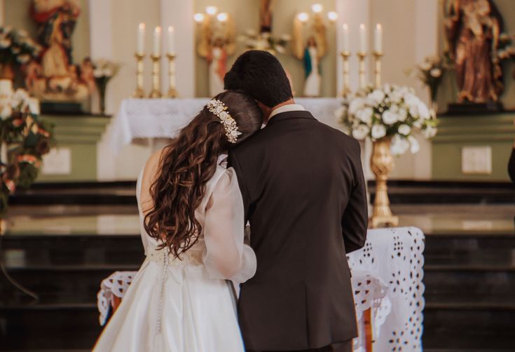 How a Non-Catholic Can Marry a Catholic: A Guide to Interfaith Marriag
