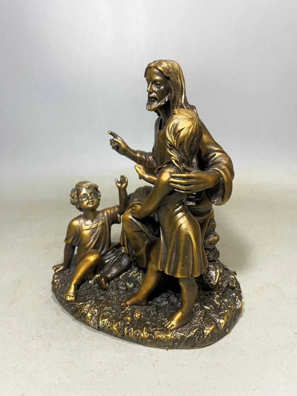 Jesus with Children Bronze Statue, Religious Sculpture, Symbol of Faith and Compassion