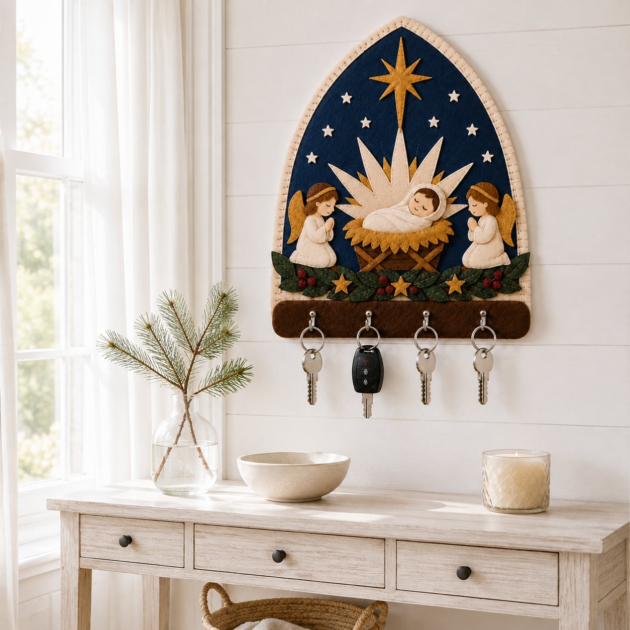 Angel Nativity Wall Felt Key Holder, Baby Jesus Christmas Wall Key Rack, Handmade Catholic Home Decor, Religious Housewarming Gift, Felt Custom FELTHD09