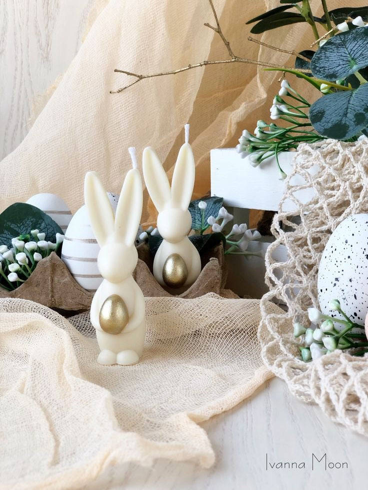 Easter Bunny Candle, Rabbit Wax Candle with Egg, Cute Spring Decor, Easter Gift for Kids or Home Display CDLAF12