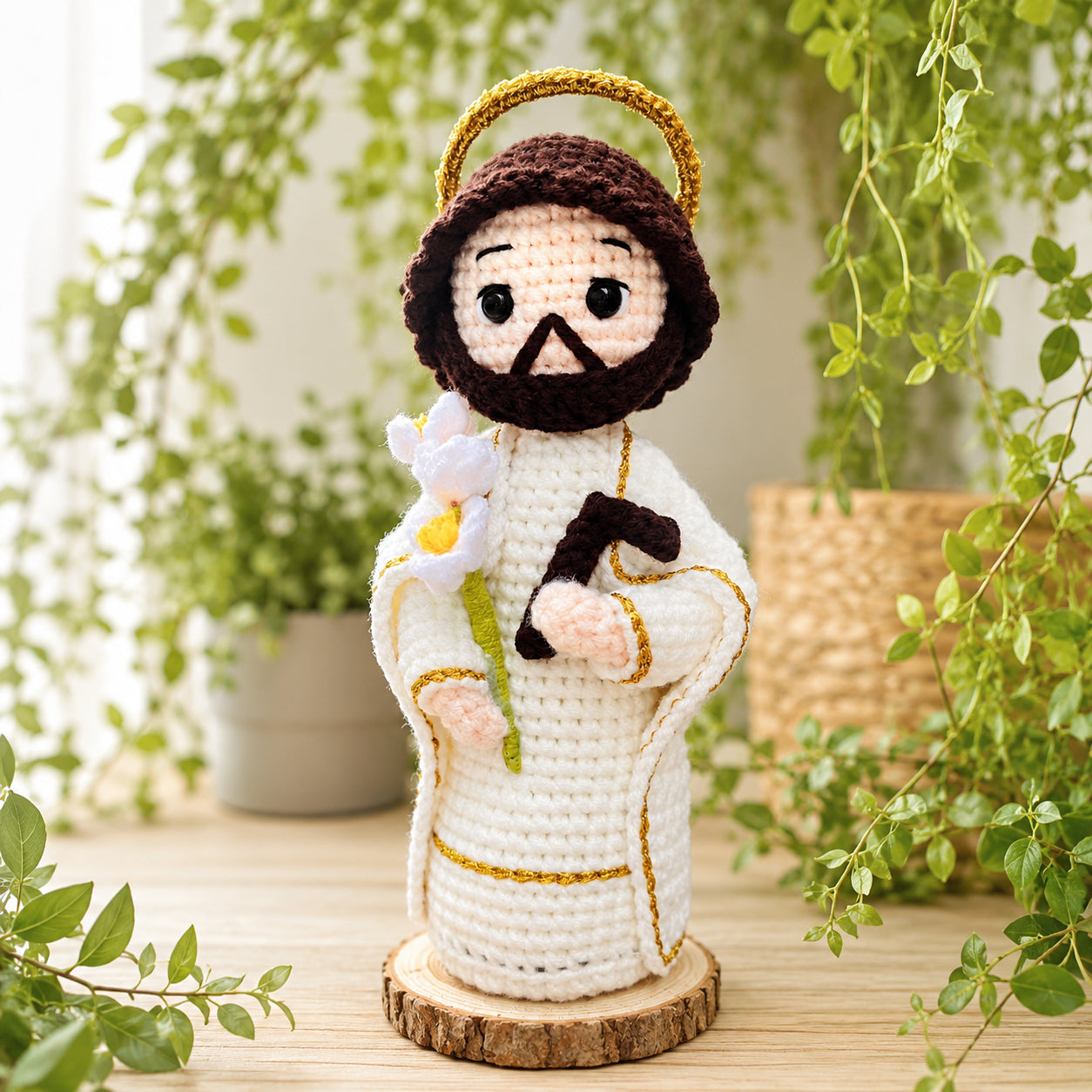 Handmade Crochet Saint Joseph Doll with Lily Flower and Carpenter’s Tool – Catholic Amigurumi Religious Figurine, Christian Home Altar Decor, Prayer Corner Gift, First Communion, Baptism and Confirmation Keepsake CR12