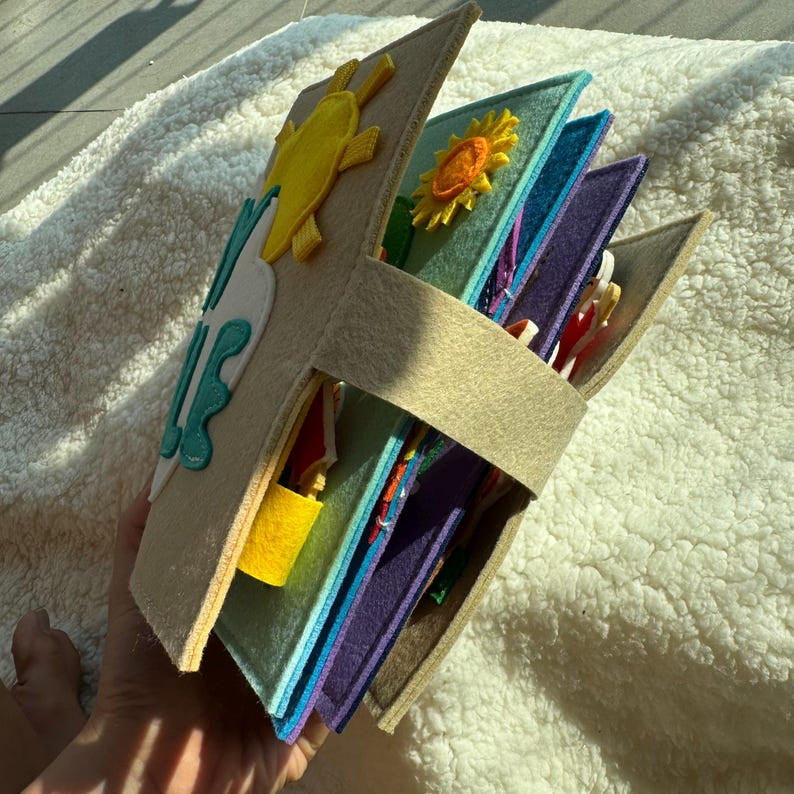 Handmade Old Testament Bibles, Christian Felt Busy Book, Soft Cloth Storytelling Books, Activity Books for toddlers, Baptism gifts, Montessori toys, Christian Sunday School Toys BB01