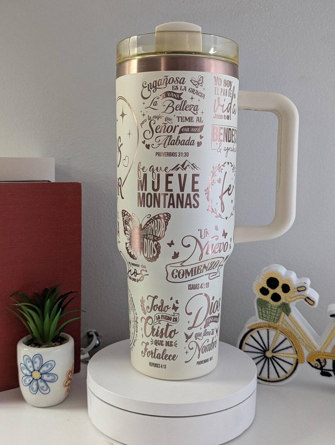 Dios es Amor Tumbler 30oz/40oz, Jesus love Tumbler, Christian Faith Gift. LAF31
