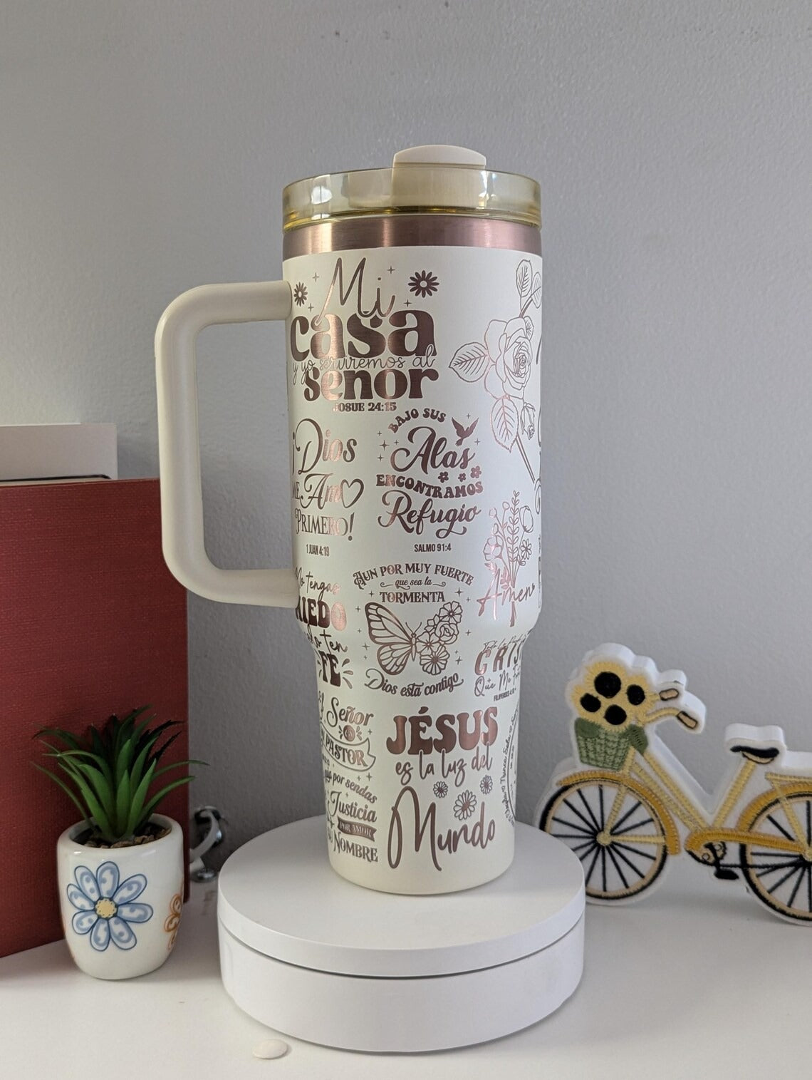 Dios es Amor Tumbler 30oz/40oz, Jesus love Tumbler, Christian Faith Gift. LAF31