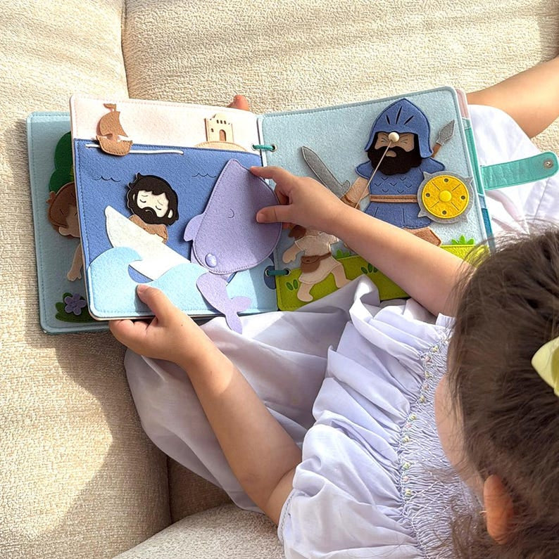 Personalized Bible Story Activity Toy, Christian Felt Busy Book, Soft Cloth Storytelling Books, Activity Books for toddlers, Baptism gifts, Montessori toys, Christian Sunday School Toys BB03