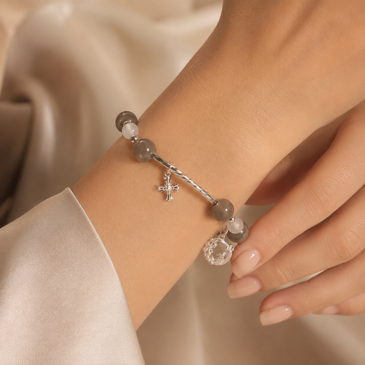 Moon & Labradorite Bracelet With Pendant, Catholic Jewelry, Silver Stone Bracelet For Women, Catholic Bracelet BRLAF10