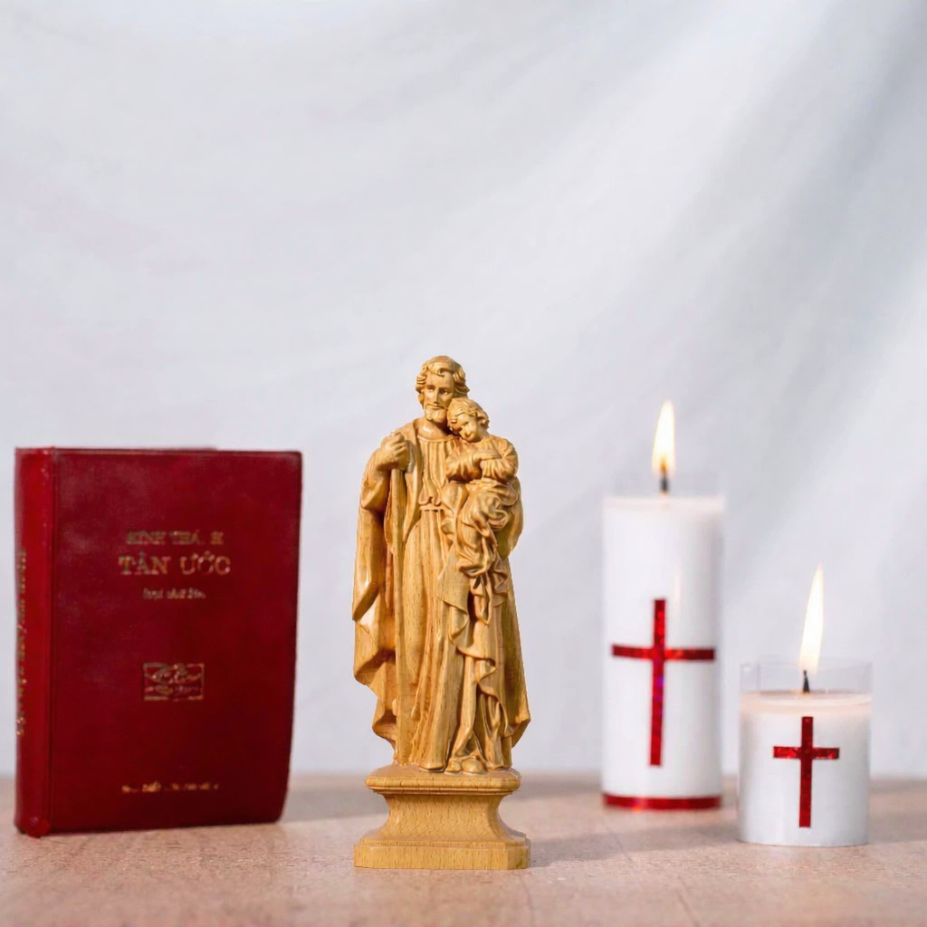 Saint Joseph Holding Baby Jesus Statue, Catholic Wooden Figurine 15cm 20cm, St Joseph with Child Jesus, Religious Home Altar Decor, Christian Devotional, Catholic Gift